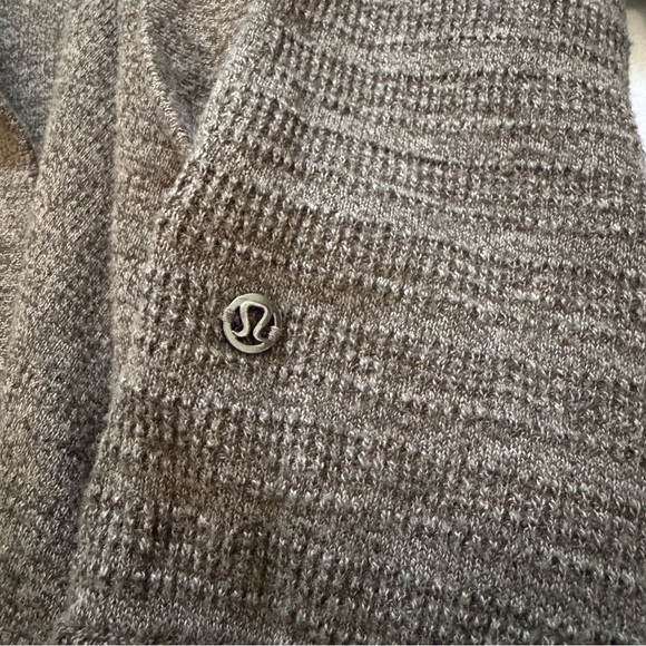 Lululemon 4 Find Your Calm Wrap Sweater Cardigan Olive Green Cozy Lounge - Picture 7 of 8